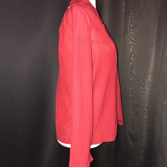 NWT red button down blouse - Picture 2 of 12